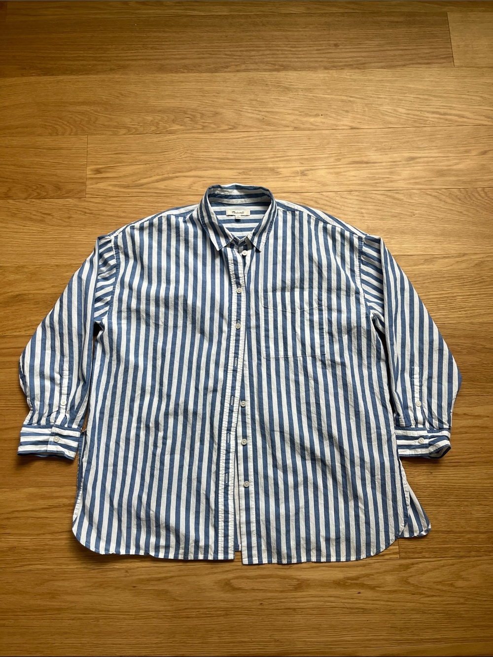 Madewell Women’s Signature Poplin Oversized Shirt- Hermitage Blue size M